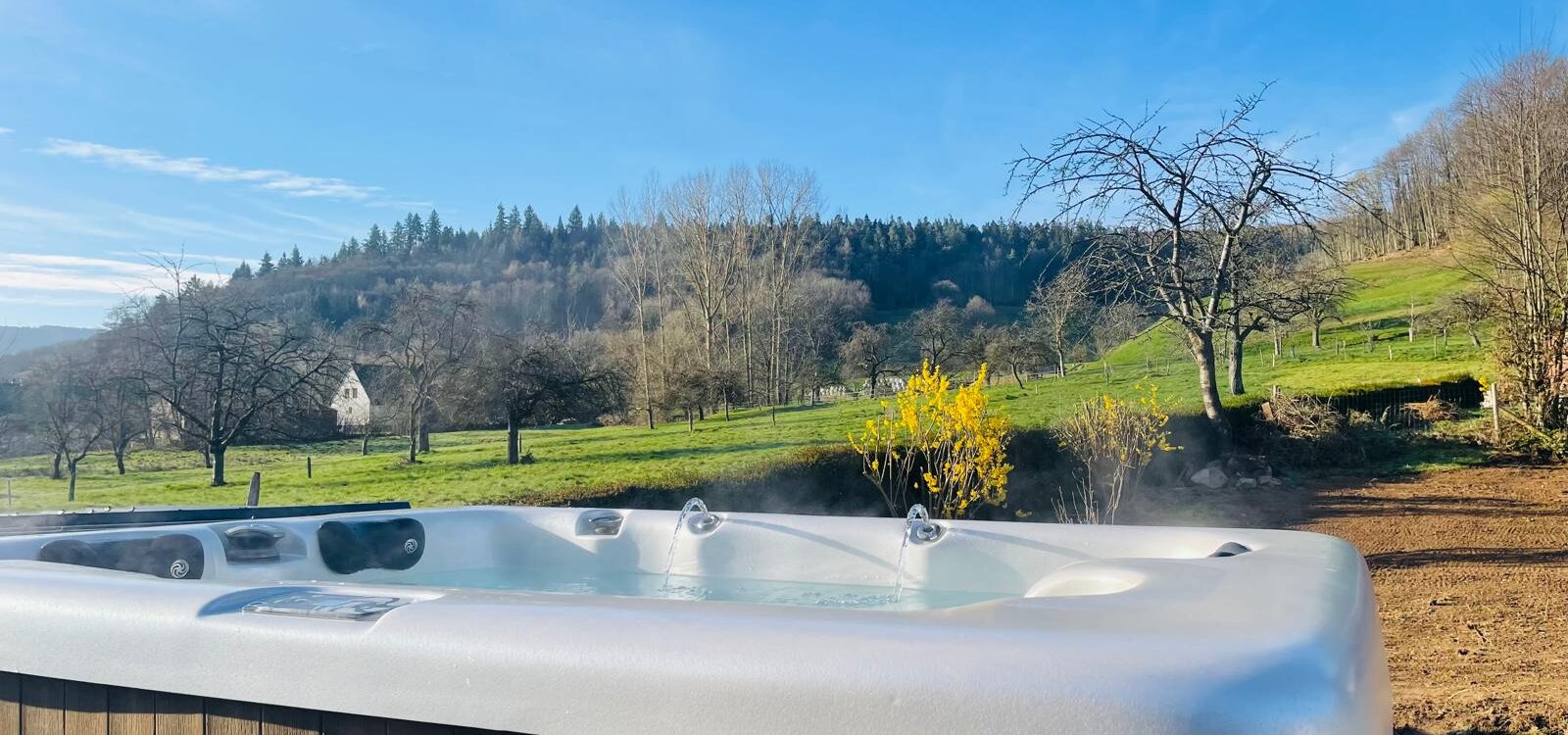 Installation de spa, dans la Vallée de Munster, Haut-Rhin Guebwiller