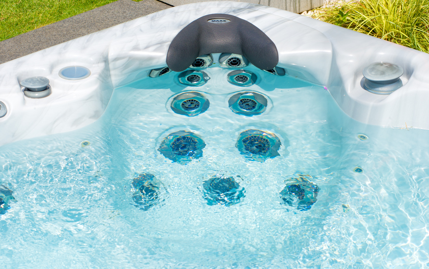 Comment entretenir l’eau de son spa ? Colmar