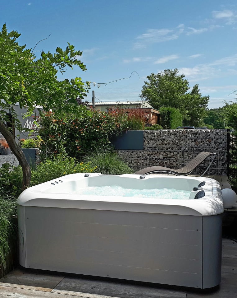 SPA 2 PLACES JARDIN EXTERIEUR SELESTAT COLMAR MG CREATION 2 | MG création Comment choisir un spa en Alsace ? Erstein 4