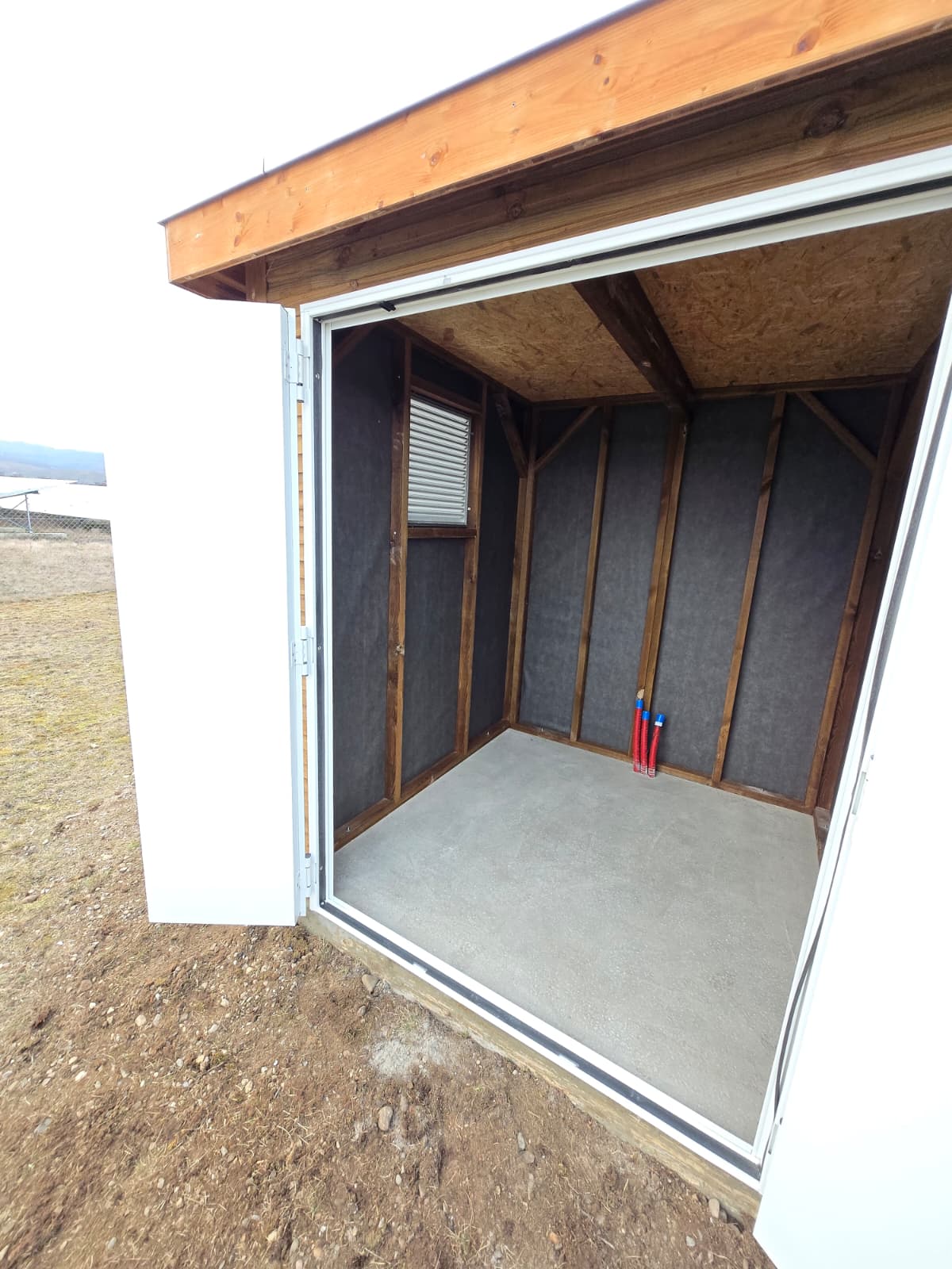 ABRI JARDIN PORTE OUVERTE MGCREATION COLMAR | MG création Installation d’un abri de jardin à Colmar Saint-Dié-des-Vosges 10